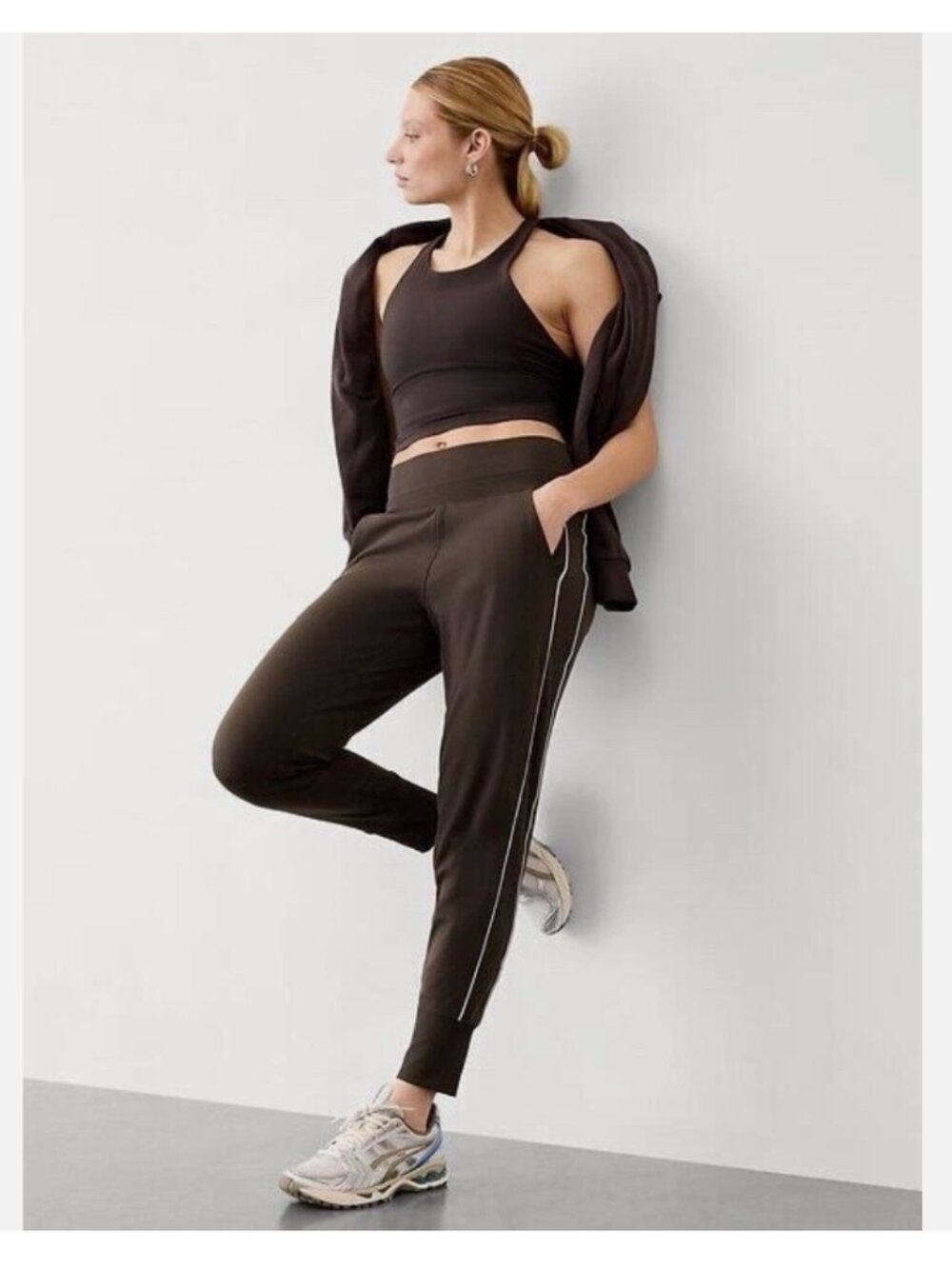 Athleta Venice High Rise Track Stripe Jogger Truffle Brown White XS/T